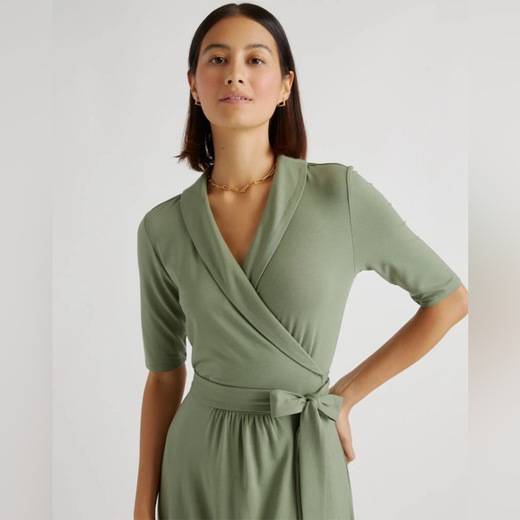 NWT Quince Tencel Jersey Midi Wrap Dress in Sage - Picture 2 of 15